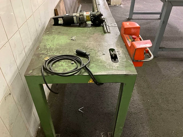 Aanvoertafel met kniptang - afbeelding 5 van  10