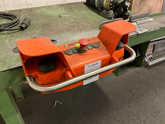 Aanvoertafel met kniptang - afbeelding 6 van  10