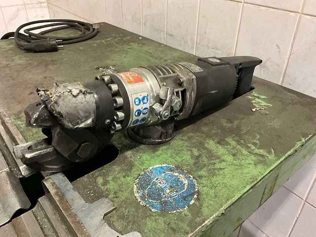 Aanvoertafel met kniptang - afbeelding 10 van  10