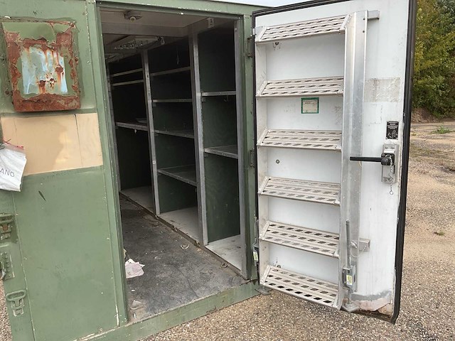 Aar mobility systems shop van legercontainer - afbeelding 7 van  8