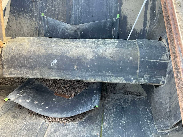 Aardappel onderlosbunker met kistenkantelaar - afbeelding 7 van  24