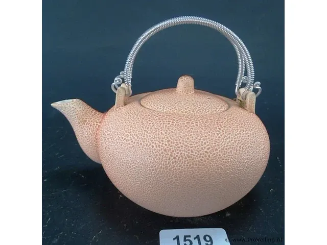 Aardewerk theepot - afbeelding 1 van  5
