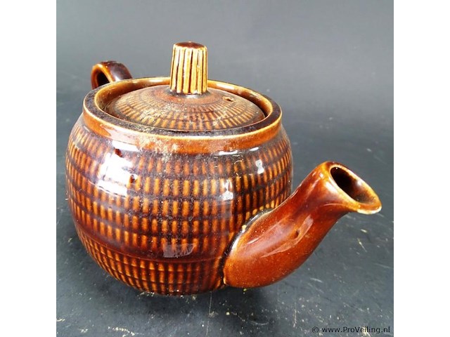 Aardewerk theepot - afbeelding 2 van  5
