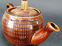 Aardewerk theepot - afbeelding 2 van  5
