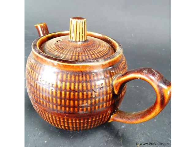 Aardewerk theepot - afbeelding 3 van  5