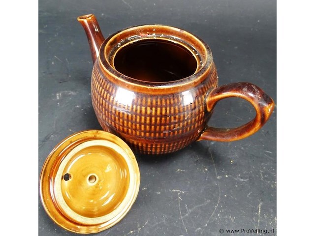 Aardewerk theepot - afbeelding 4 van  5