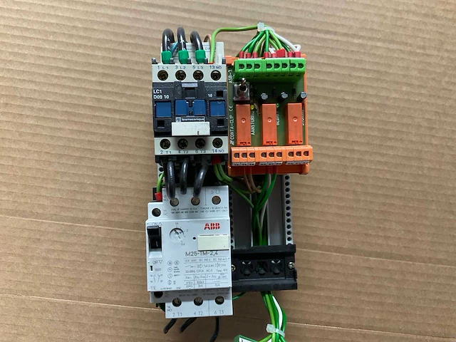 Abb - m25-tm-2.4 - motorstarter module (15x) - afbeelding 2 van  5