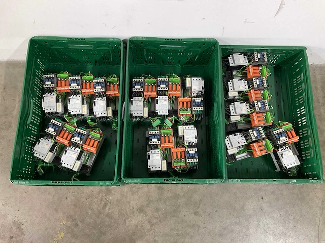 Abb - m25-tm-2.4 - motorstarter module (15x) - afbeelding 1 van  5