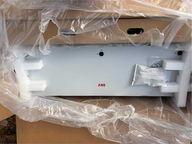 Abb - pvs-100-tl - 100k (nieuwe) omvormer t.b.v. zonnepanelen (3-fase) - afbeelding 8 van  9