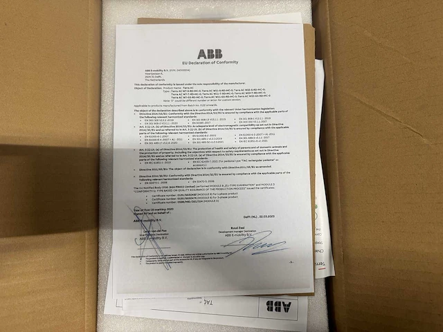 Abb - terra ac wall wallbox / laadpaal - afbeelding 8 van  10
