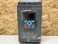 Abb 1sfa898105r7000 softstarter voedingsspanning 100-250v 22kw/400v 45a - afbeelding 4 van  11