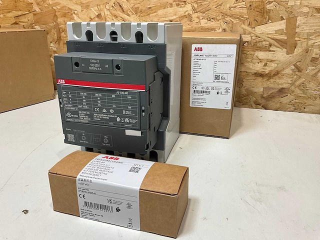 Abb 1sfl487102r1300 a serie magneetschakelaar 90 kw 190a - afbeelding 1 van  9