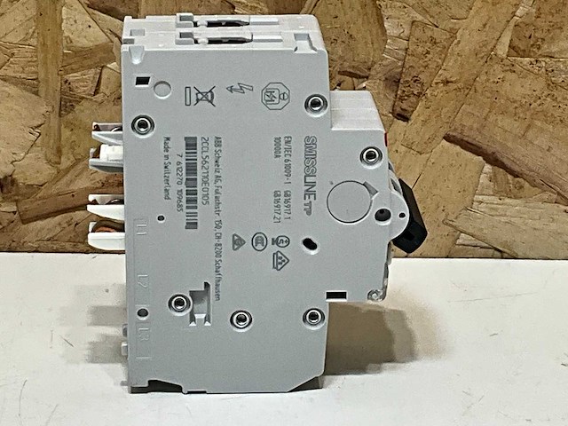 Abb 2ccl562110e0105 aardlekautomaat 10ka, 1p+n, curve b, 10a, 30ma (5x) - afbeelding 6 van  6