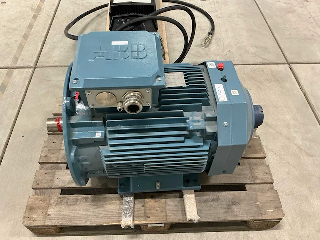 Abb acs omvormer - afbeelding 12 van  14