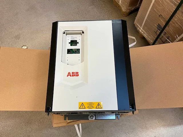 Abb dct880-w03-0160 04xa thyristor-vermogensregelaar - afbeelding 1 van  7