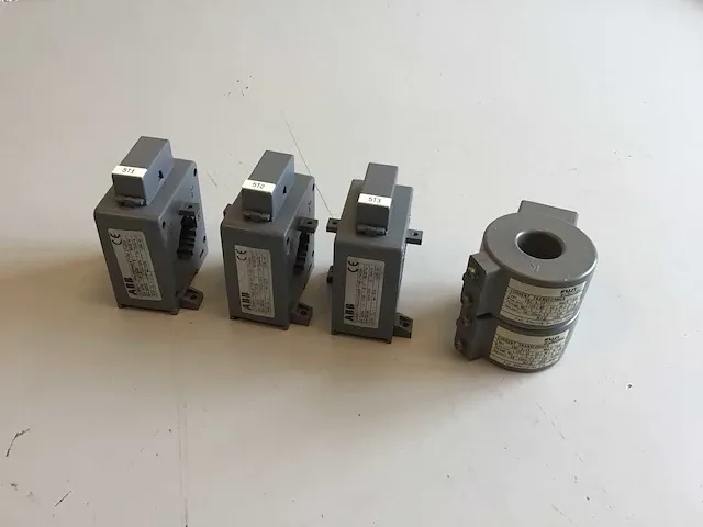 Abb / fuji diverse current transformers (5x) - afbeelding 1 van  8