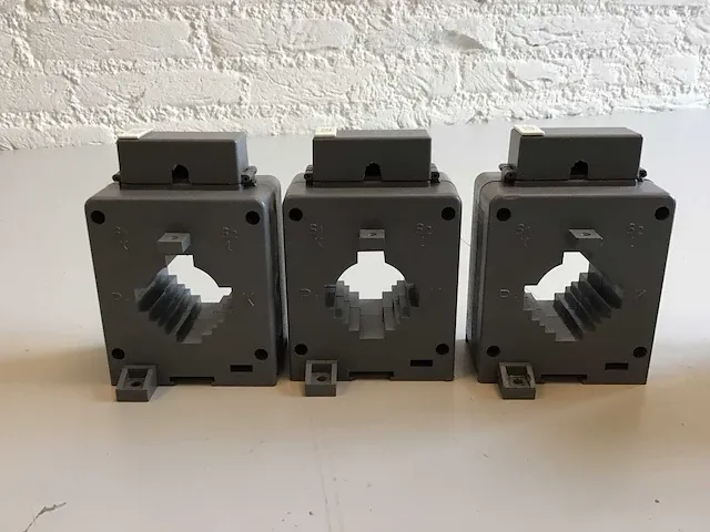 Abb / fuji diverse current transformers (5x) - afbeelding 2 van  8