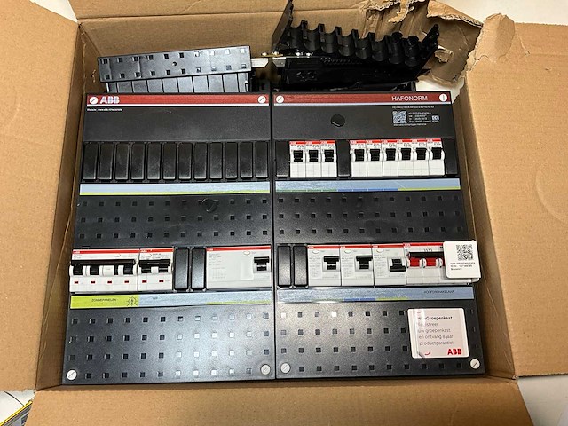 Abb hafonorm groepenkast - afbeelding 1 van  6