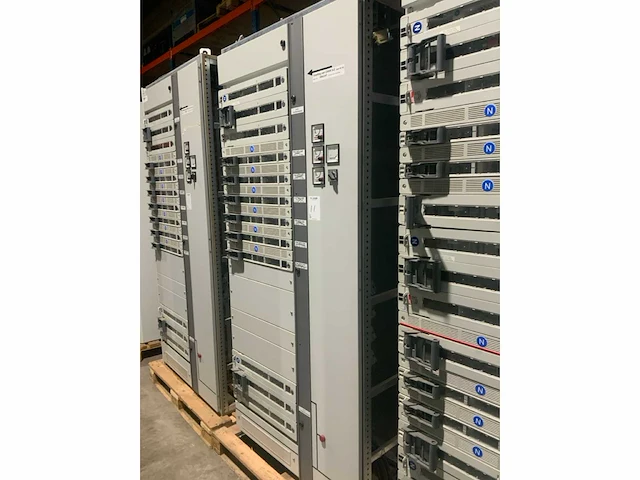 Abb mns hoofdschakelkast (3x) - afbeelding 4 van  13