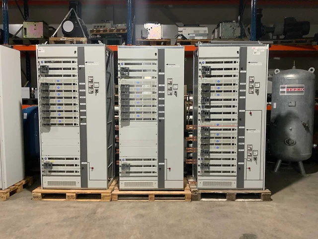 Abb mns hoofdschakelkast (3x) - afbeelding 1 van  13