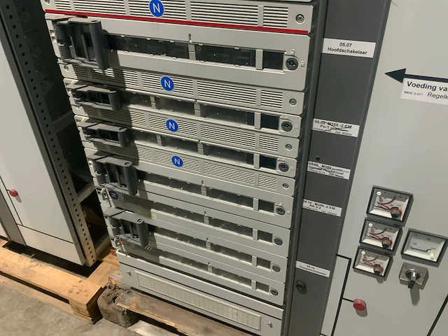 Abb mns hoofdschakelkast (3x) - afbeelding 10 van  13