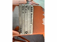 Abb robot in opslagcontainer - afbeelding 11 van  17