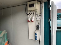 Abb robot in opslagcontainer - afbeelding 17 van  17
