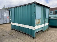 Abb robot in opslagcontainer - afbeelding 4 van  17