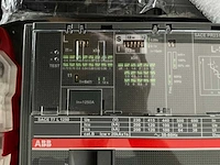 Abb sace tmax t7d1250pv vermogenschakelaar - afbeelding 3 van  5