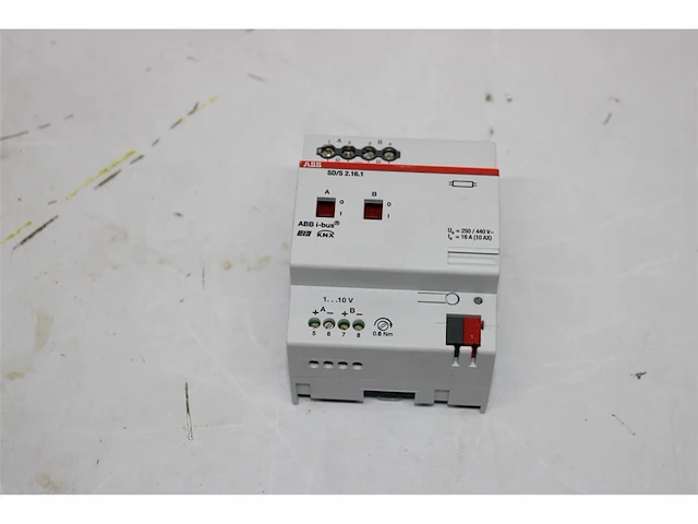 Abb stotz s&j binaire ingang 8-voudig 10-230 v - afbeelding 1 van  1