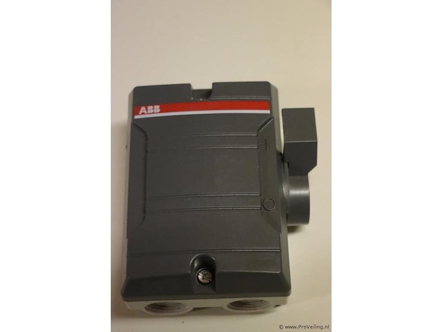 Abb werkschakelaar type bw425tpsn - afbeelding 1 van  4