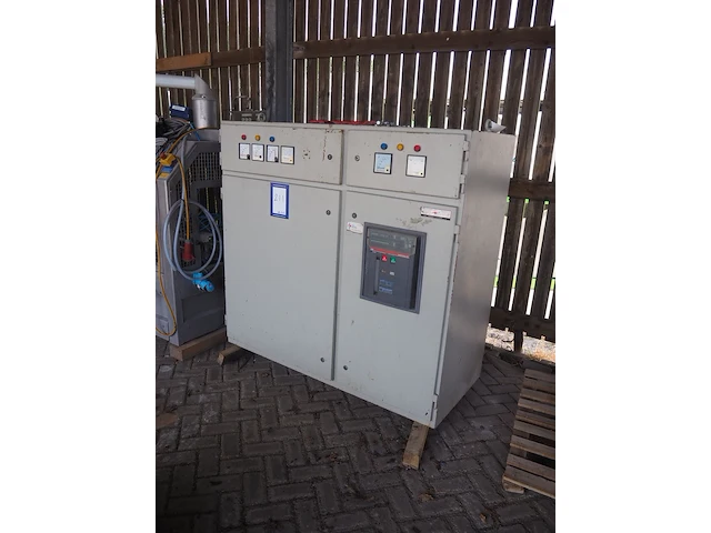Abb - afbeelding 2 van  8
