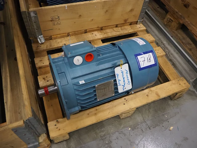 Abb - afbeelding 3 van  6