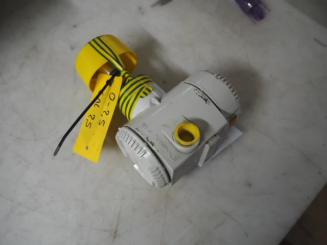 Abb - afbeelding 3 van  5