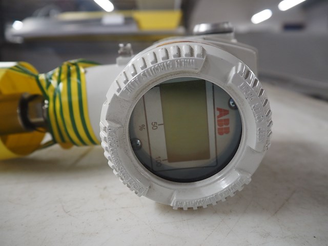 Abb - afbeelding 4 van  5