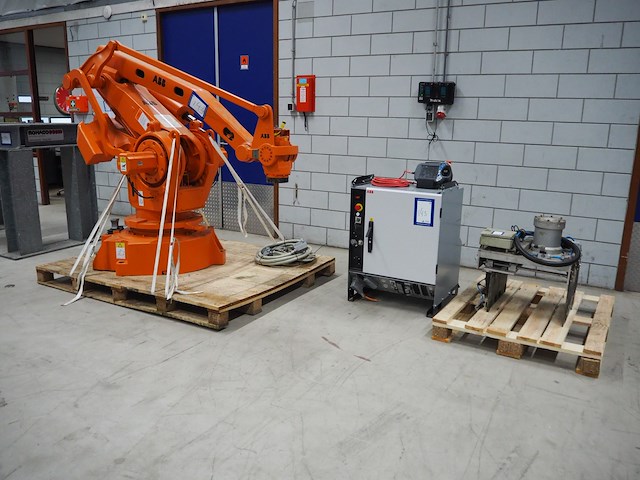 Abb - afbeelding 15 van  20