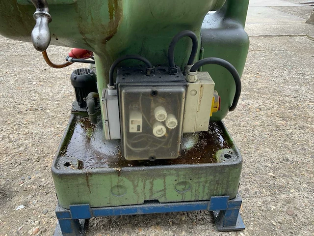 Abene vhf2 freesmachine - afbeelding 2 van  26