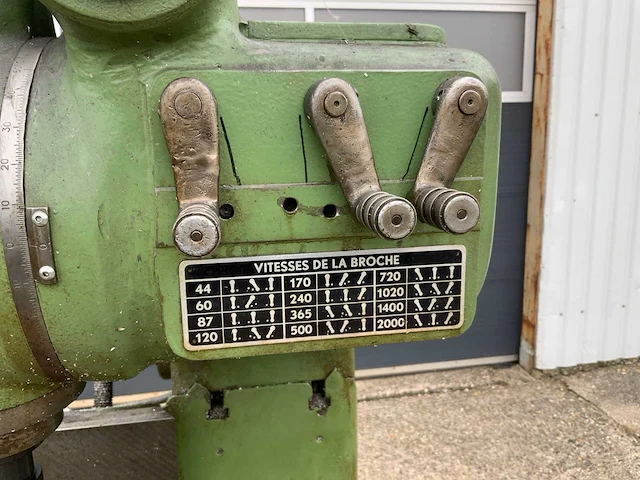 Abene vhf2 freesmachine - afbeelding 10 van  26