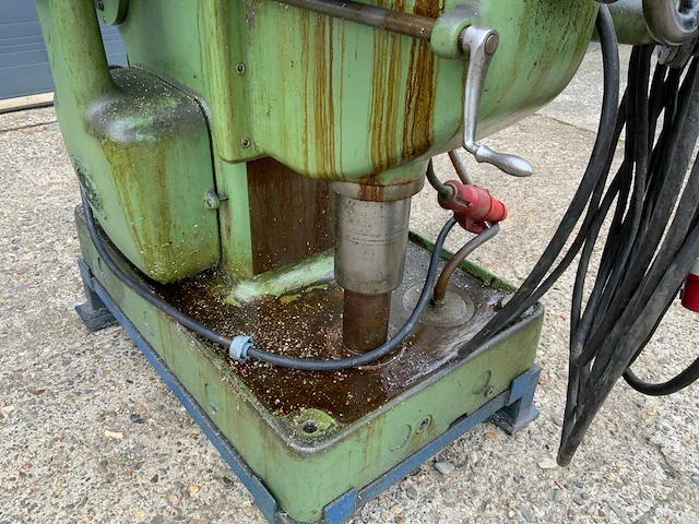 Abene vhf2 freesmachine - afbeelding 16 van  26