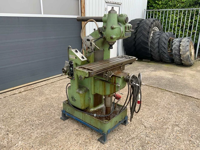 Abene vhf2 freesmachine - afbeelding 20 van  26