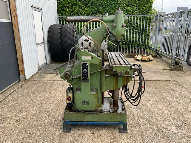 Abene vhf2 freesmachine - afbeelding 21 van  26