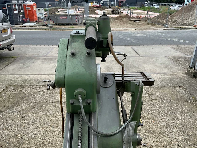 Abene vhf2 freesmachine - afbeelding 26 van  26