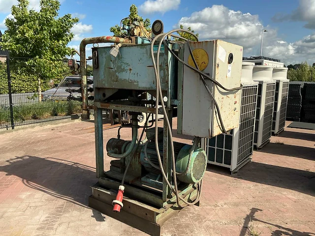 Abex-denison hydraulisch pompaggregaat - afbeelding 1 van  16