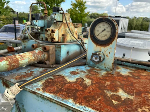 Abex-denison hydraulisch pompaggregaat - afbeelding 16 van  16