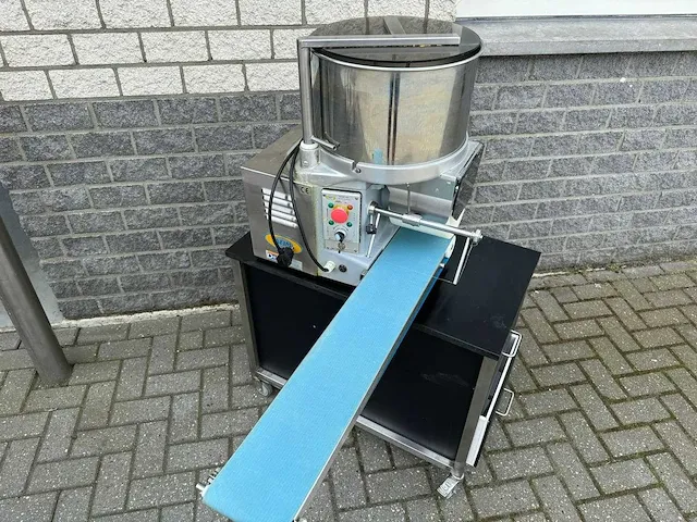 Abm - overige vleesverwerking / hamburgermachine - afbeelding 1 van  5