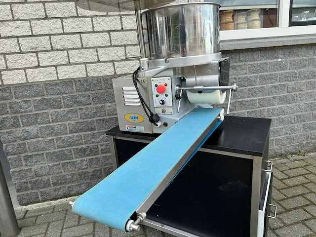 Abm - overige vleesverwerking / hamburgermachine - afbeelding 2 van  5