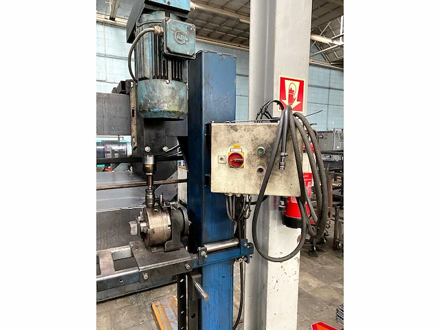 Abm - vde 16 - multi-spindle drilling machine - afbeelding 9 van  13