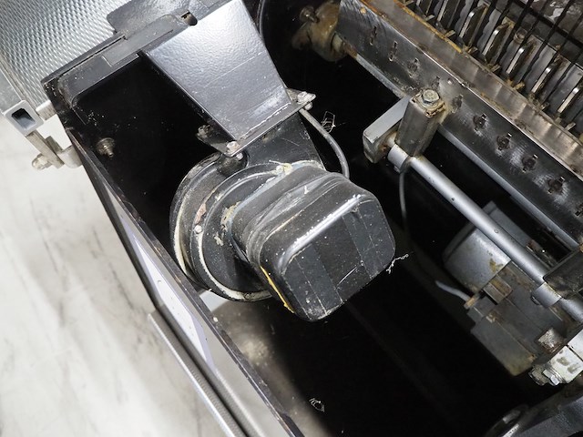 Abo - afbeelding 4 van  18