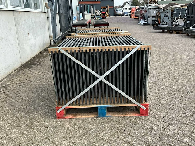 Abound solar ab1-67b zonnepaneel (104x) - afbeelding 4 van  8