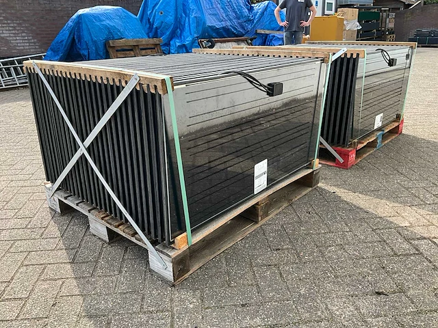 Abound solar ab1-67b zonnepaneel (104x) - afbeelding 6 van  8